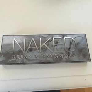 Naked Urban Decay Smoky Eyeshadow Palette